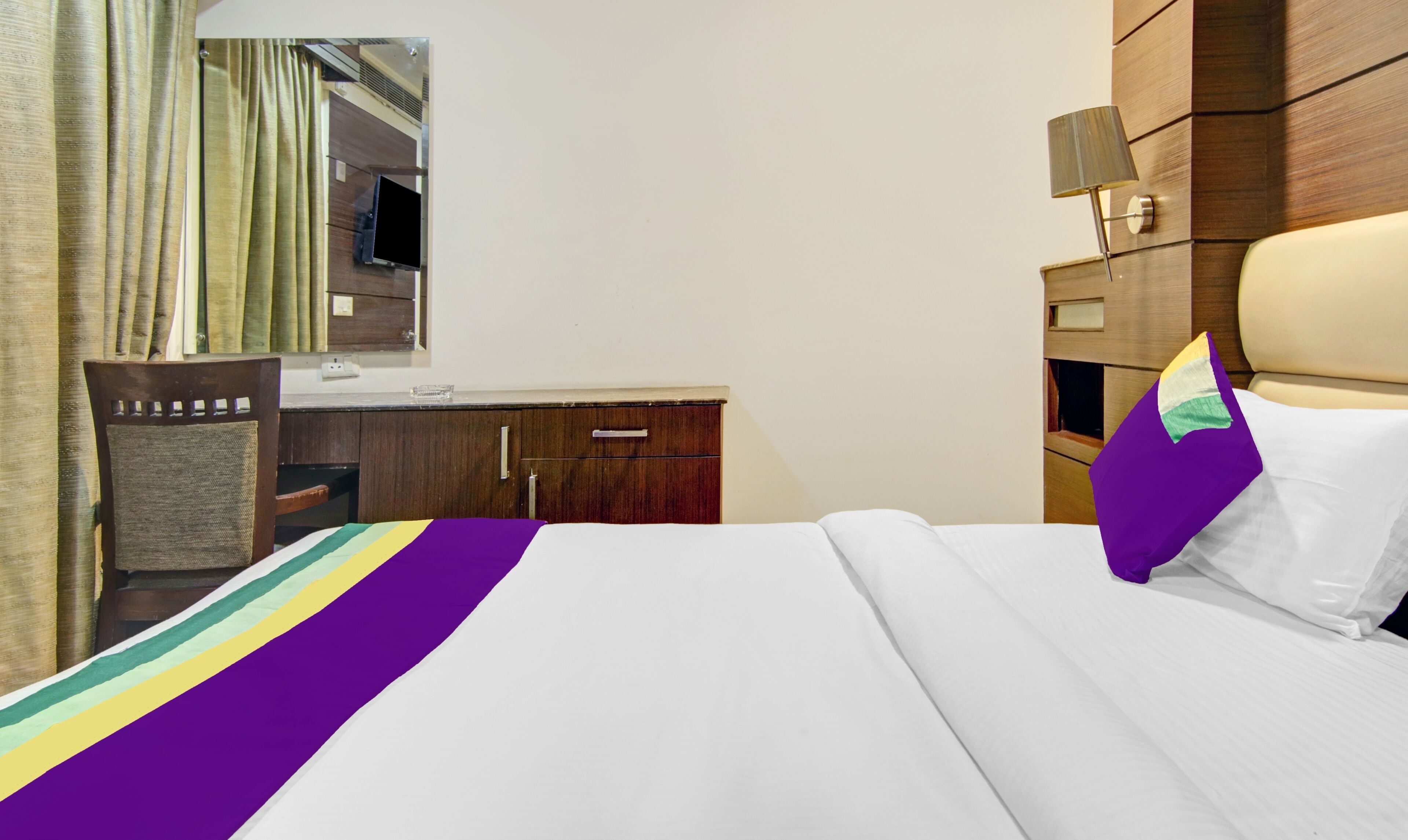 Foto - Treebo Trend Elite