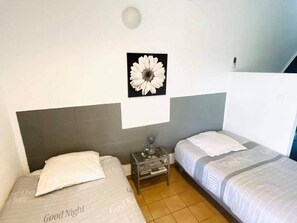 1 chambre, draps fournis