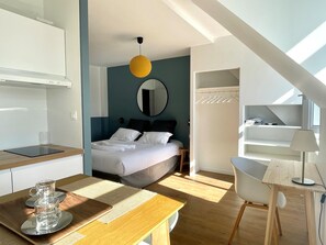 Appartement Confort, salle de bains attenante | 1 chambre, literie de qualité supérieure, matelas Select Comfort