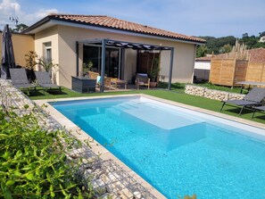 Outdoor pool - The dugradus butterfly house (Ucel)