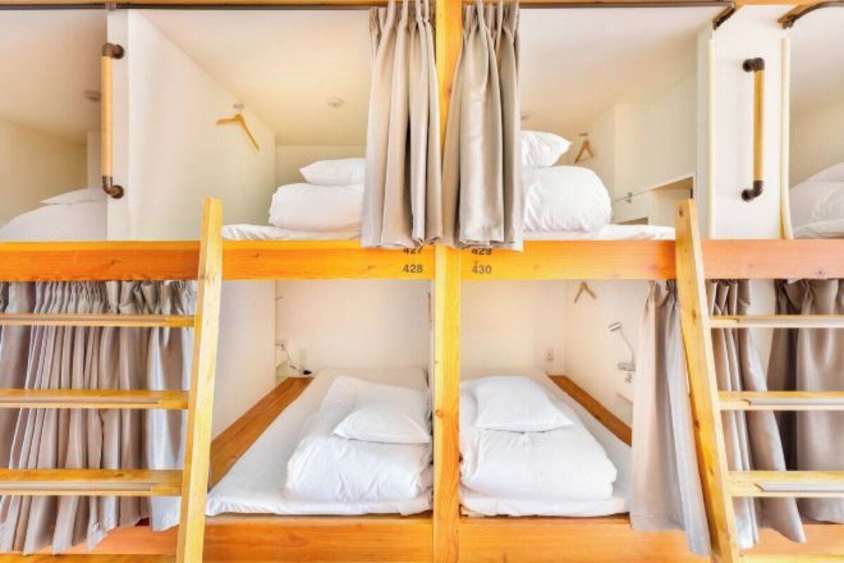 Blackout curtains, free WiFi, bed sheets