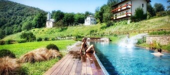 VILLA FELICE, POOL 25*4 mt, SKY SPA, private GARDEN, WIFI