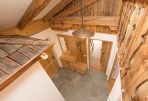 Interior - Apartment Piz da Peres - Piz da Peres with Mountain View, Pool, Sauna, Wi-Fi & Garden (Olang)