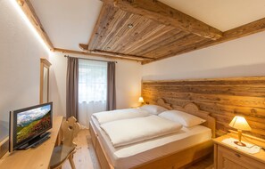 2 quartos, Wi-Fi de cortesia, roupa de cama