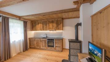 Kühlschrank, Ofen, Herdplatte, Geschirrspüler