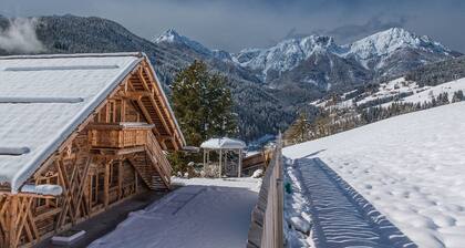 Ferienwohnung Piz da Peres - Olang mit Bergblick, Pool, Sauna & WLAN