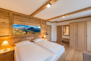 1 chambre, accès au Wi-Fi (inclus), literie fournie