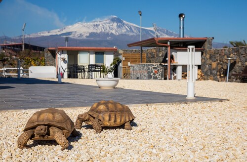 Ferienwohnung Villa Paradiso mit Meerblick, Pool und WLAN