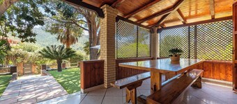 Villa 'Lidia Vicino al Mare' with Mountain View, Garden & Air Conditioning