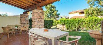 Holiday House Li Piri with Garden, Terrace, Wi-Fi & A/C