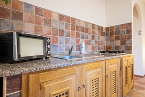 冰箱、烤箱、炉灶、茶具/咖啡用具