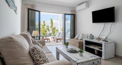 Holiday Home "Alegria" close to the Beach with Garden & Wi-Fi