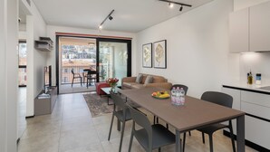 Leilighet, byutsikt | Oppholdsområde