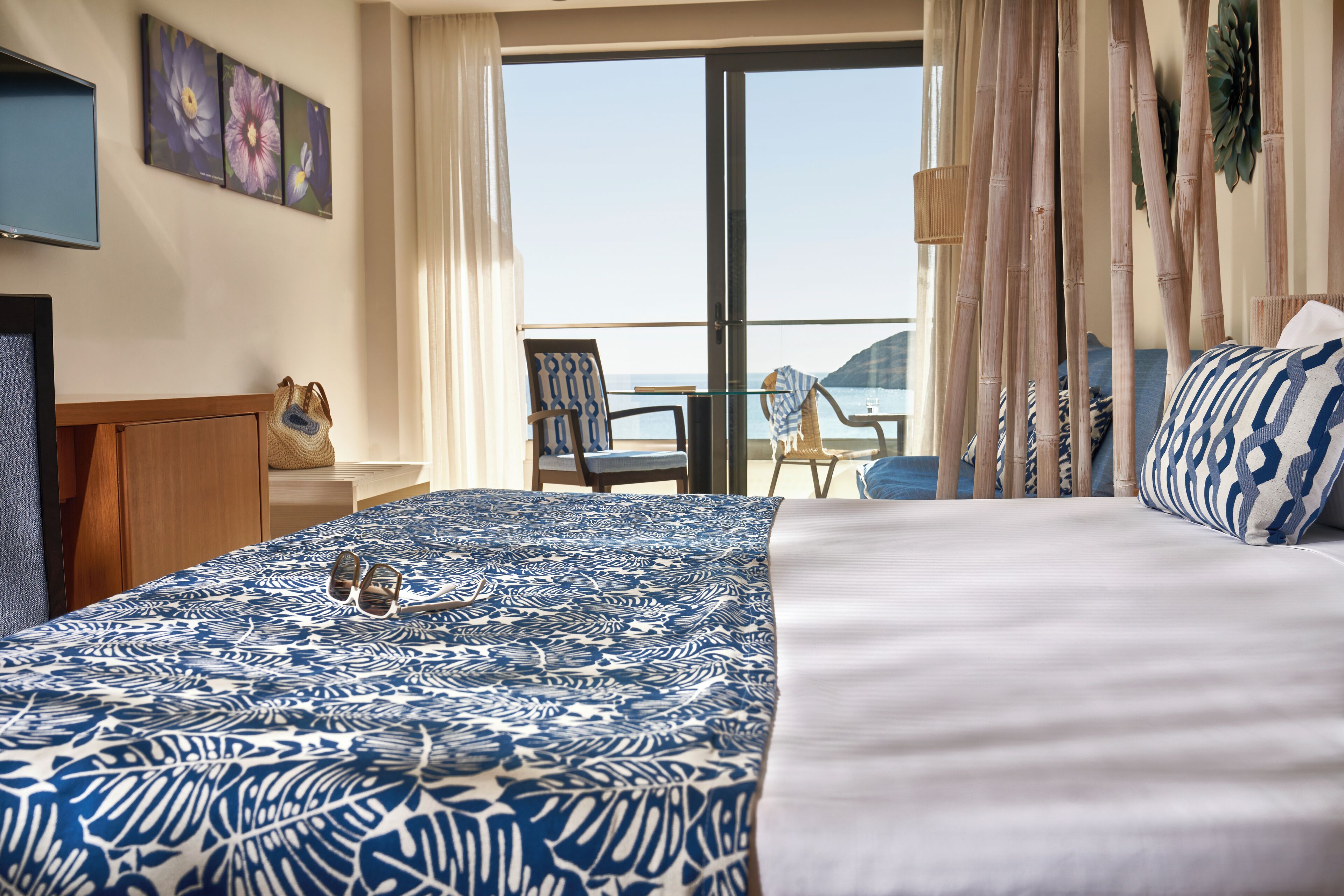Deluxe Double Room | Free minibar items, in-room safe, individually decorated