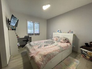 2 chambres, fer et planche à repasser, Wi-Fi