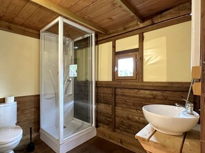 Tent | Bathroom