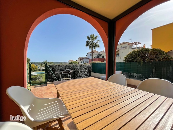 Outdoor dining - Townhouse 4 people with terrace EPI01 (Ayamonte)