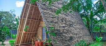 Charming Cabin in our Eco-Garden Homestay near Kilimanjaro International Airport