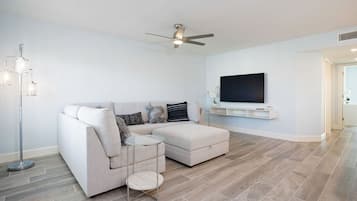 Televisión y reproductor de DVD