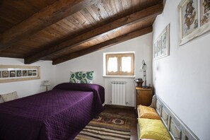 5 Schlafzimmer, Bügeleisen/Bügelbrett, WLAN, Bettwäsche