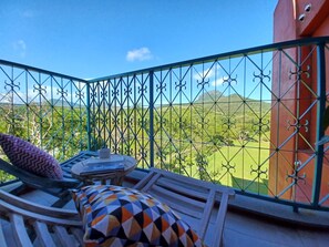 Tweepersoonskamer, 1 kingsize bed | Luxe beddengoed, donsdekens, gratis wifi, beddengoed