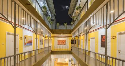 Bedzzz Varanasi by Leisure Hotels