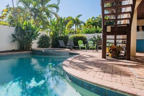 A heated pool - Mango Bay – Luxury Island Home w/ Heated Pool, Spa & Walk To Beach (Holmes Beach)