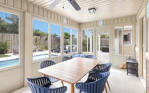 Outdoor dining - Point Three + Pool, Bikes, Nearby Beach & Sunroom (Panama City Beach)