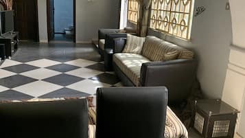 House | Living area | TV