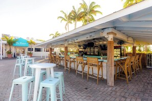 Bar (en la propiedad)