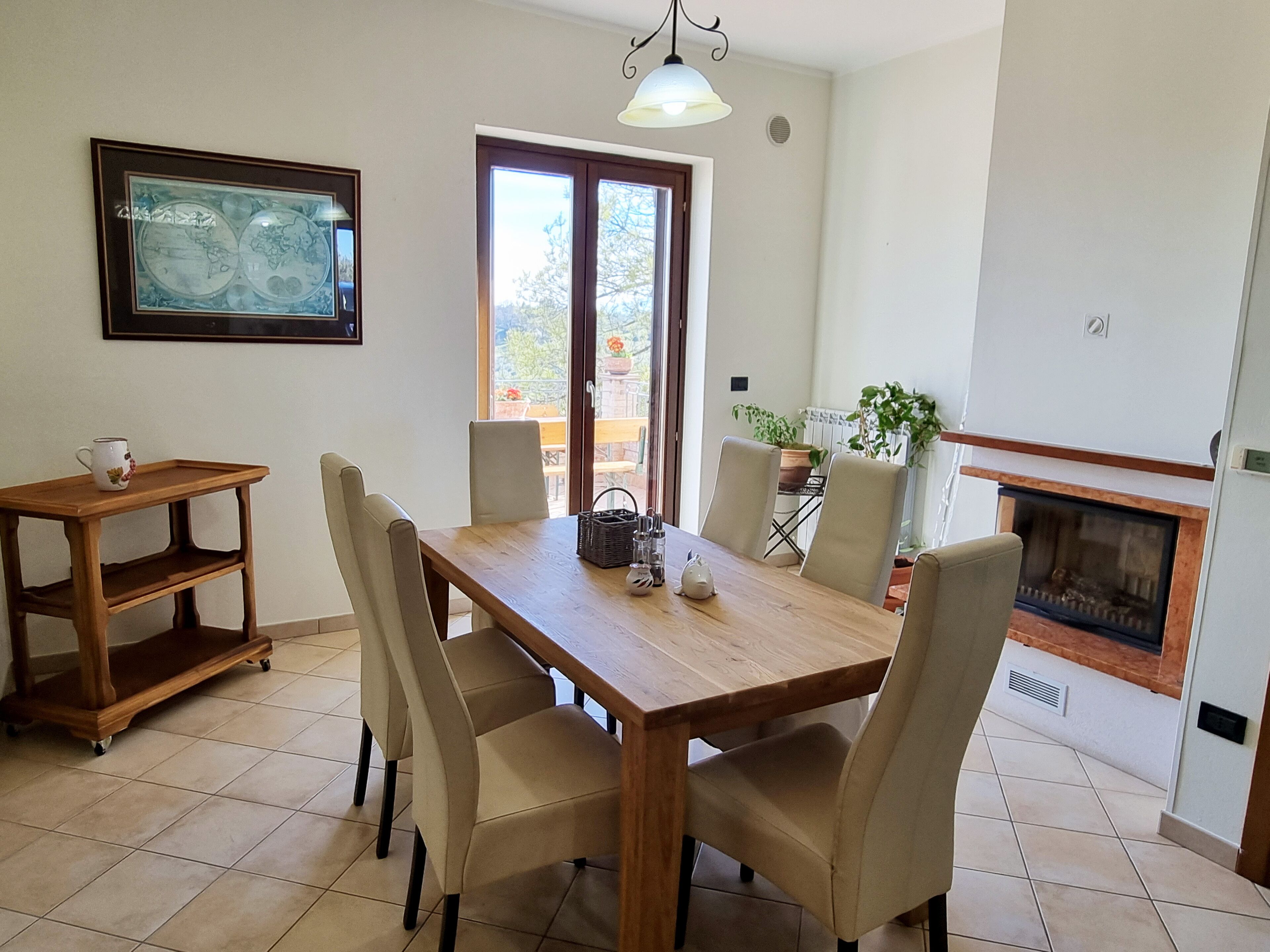2-bed Apartment in Abruzzo, Italy 15 Minute to sea