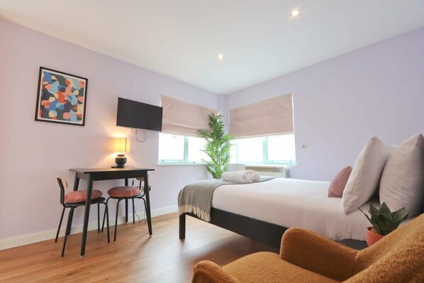 1 bedroom, WiFi, bed sheets - Prince Street Studio 2 - Hopewell (Bristol)