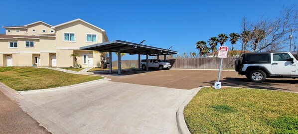Condo, 3 Bedrooms | Exterior