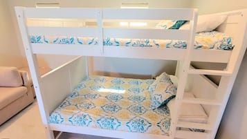 Condo, 3 Bedrooms | 3 bedrooms, iron/ironing board, free WiFi