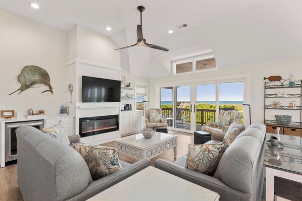 TV, fireplace, DVD player