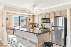 Fridge, microwave, dishwasher, coffee/tea maker