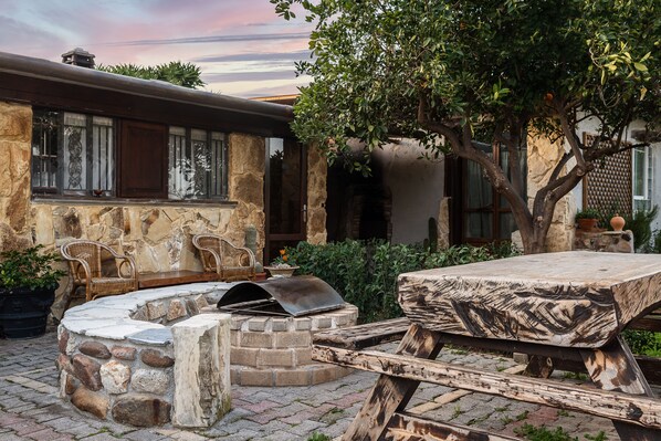 屋外ダイニングエリア