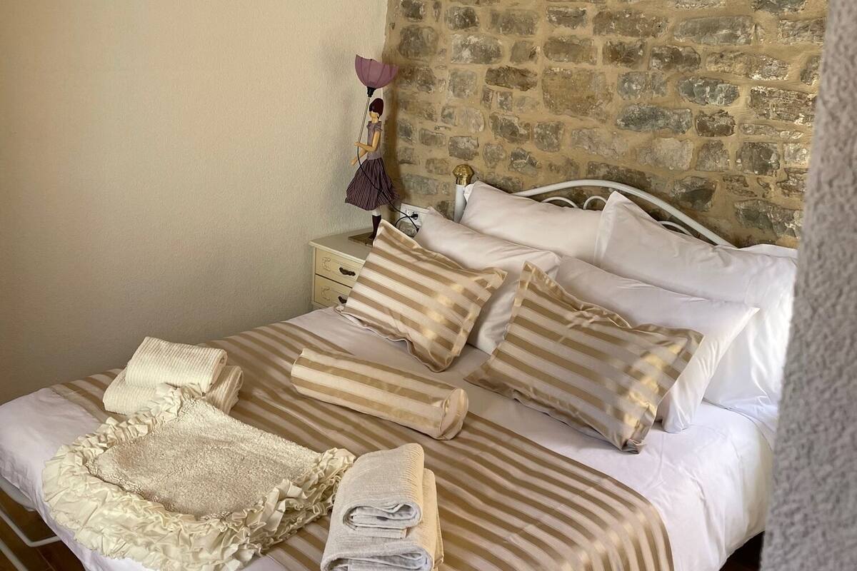 Camera Comfort | 1 camera, biancheria da letto di alta qualità, materassi in memory foam