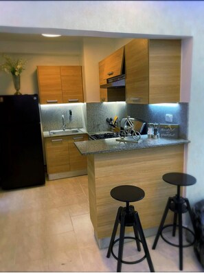 Fridge, microwave, oven, stovetop