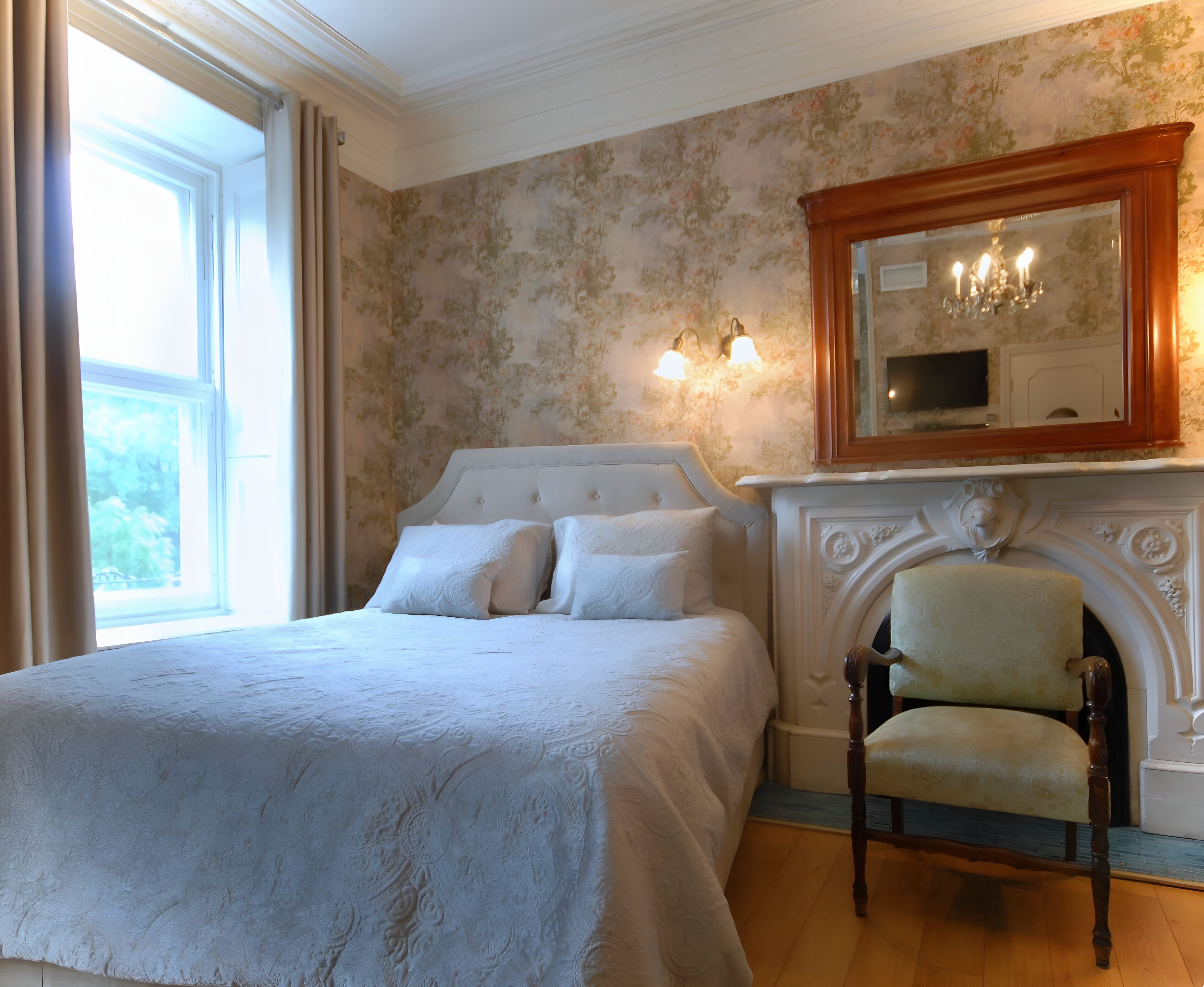 superior double room, 2 queen beds, non smoking, private bathroom | 1 bedroom, iron/ironing board, free wifi, bed sheets