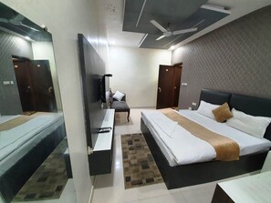 1 bedroom, free WiFi, bed sheets, wheelchair access