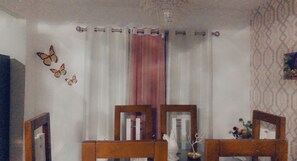 Dining - New Condo-apartment Family-sized just 20 min.away from Santiago Airport, w pool. (Moca)