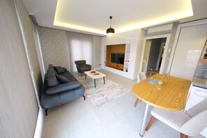 奢華公寓 | 2 間臥室、高級寢具、記憶床墊、客房內保險箱