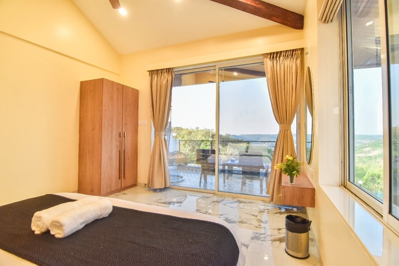 4 bhk Grandeur villa with infinite valley view