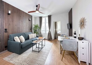 Télévision, espaces bureaux