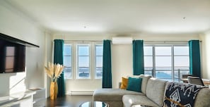 Fernseher, Videospiele, Arbeitsbereiche