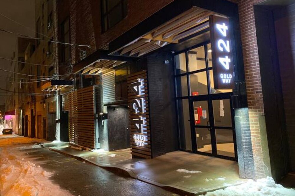 424 Gold Way-Apt. 303