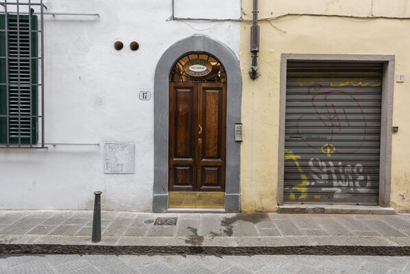 Fachada de la propiedad