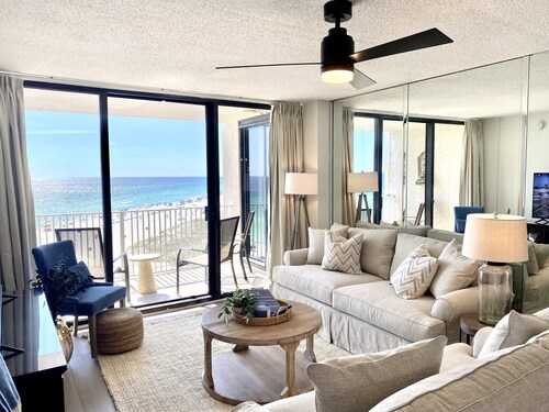 Beachfront Oasis -2 Bedroom, 2 Bath Family Friendly PCB Condo, Dunes of Panama