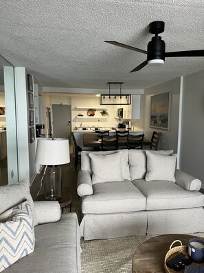 Smart-TV, DVD-Player